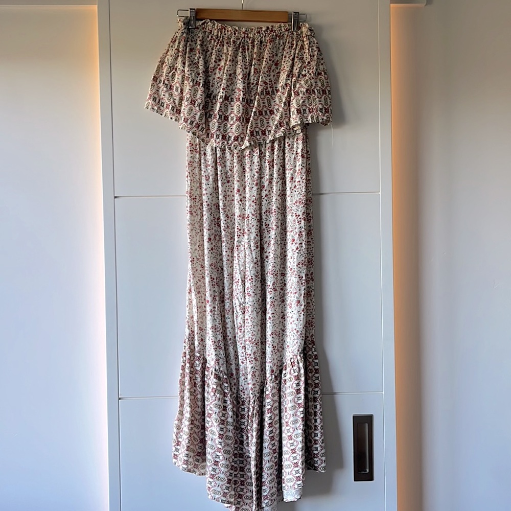 Strapless flowy jumpsuit with flare legs